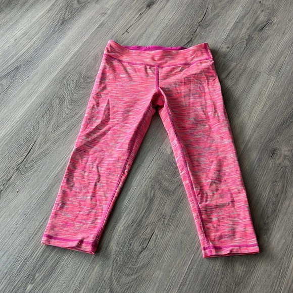 Lululemon Ivivva pink Capri pant leggings size 12 - Picture 3 of 11